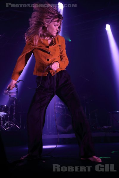BILLY NOMATES - 2025-03-06 - PARIS - CentQuatre - Nef Curial - Victoria Ann Maries